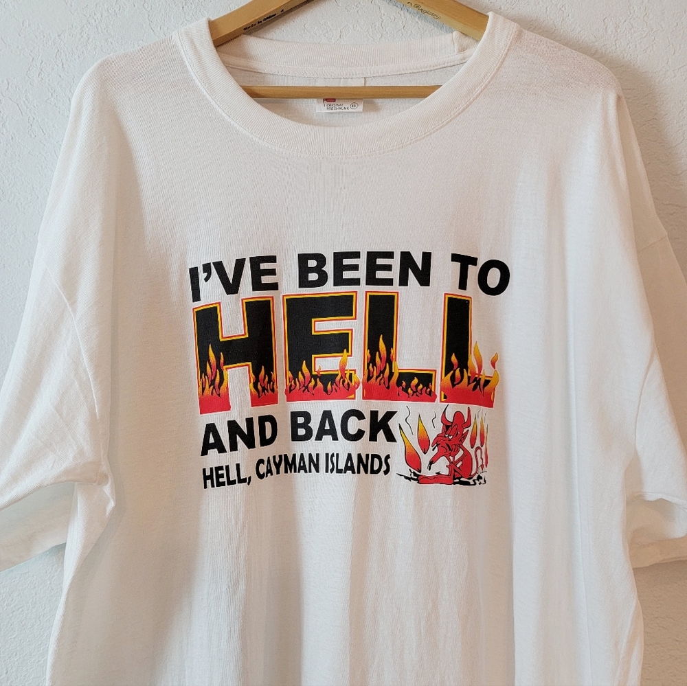 Vintage Hell Cayman Islands Y2K 2000s Flames Devil Beach Graphic Tshirt